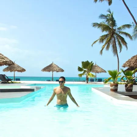 Smiles Beach Hotel