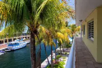 Marina Del Mar Resort and Marina - Meerblick