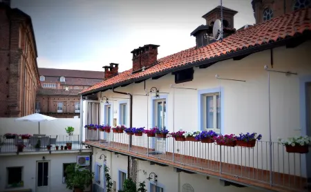 Residence la Pera Bugiarda Отели рядом с достопримечательностью «Королевский дворец Венария»