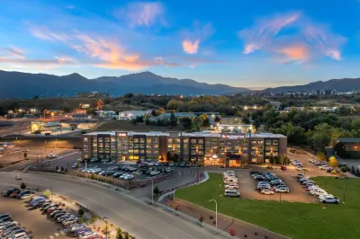 Best Western Plus Executive Residency Fillmore Inn Hôtels à : Colorado Springs