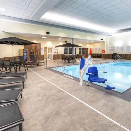 Fairfield Inn & Suites Ottawa Airport