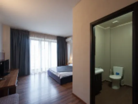 ヘミングウェイ レジデンス ブカレストのホテル