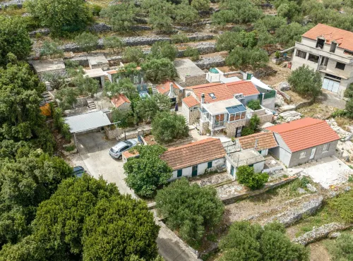 Stone House Blaca