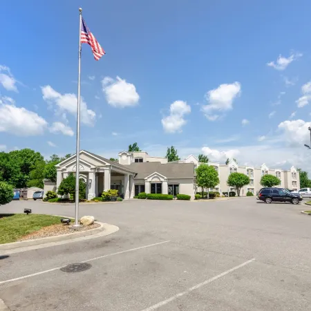 Best Western Plus Inn at Valley View