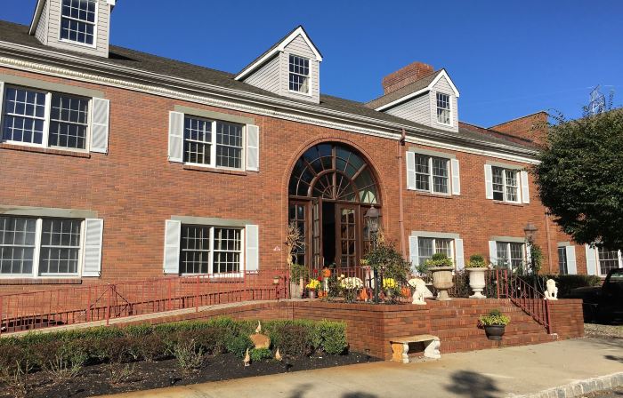 Colts Neck Inn Hotel