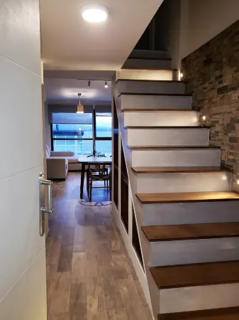 Urbana Suites & Studios 440