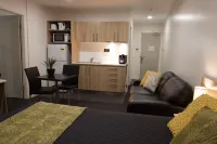 Abode37 Motel Emerald