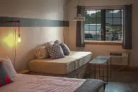 Ashore Hotel - Pool