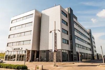Hotel Bag Отели рядом с достопримечательностью «Университет Хайме I»