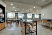 Drury Inn & Suites Montgomery - breakfast