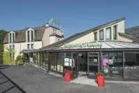 Hôtel-Restaurant le Calice du Gevaudan - A75 Hotels in Lozère