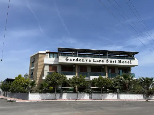Gardenya Lara Suit Hotel