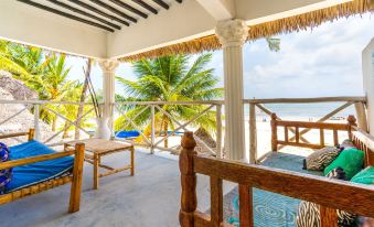 The African Paradise Beach Hotel