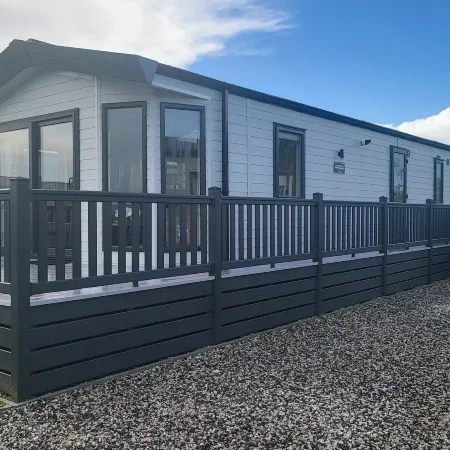 Honeycomb Lodge