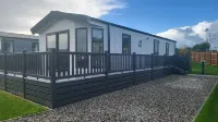 Honeycomb Lodge