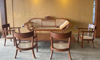 Oceanfront Luxury Private Villa in Ambalangoda