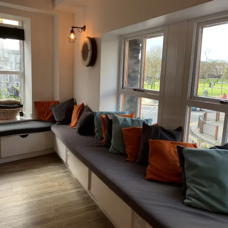Galway City Hostel - Solo Traveller Hostel