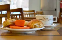 Sky Palace Hotel - breakfast