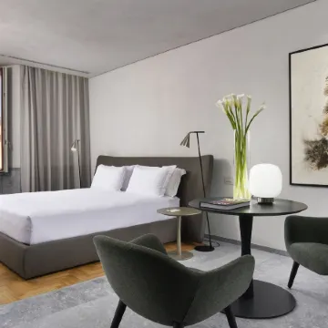 The Bank Hotel - Etruria Collection