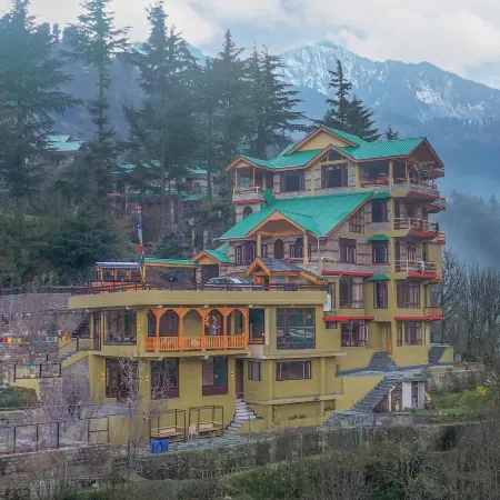 Zostel Dobhi, Manali