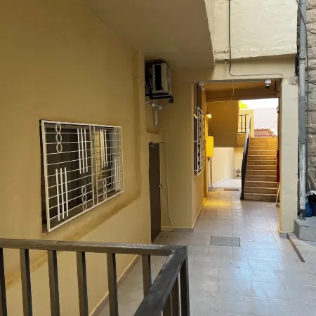 Downtown inn