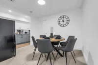 Budget-Friendly Apt Near NYC Newark Airport Wifi Hotels in Paterson