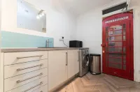 Host & Stay - the Old Coach House on Margaret Street - Bungalows