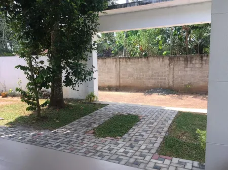 Bosadi Homestay Отели рядом с Аэропорт Бандаранаике