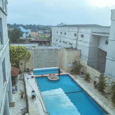 Fullmoon Hotels Owerri