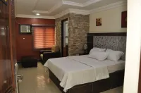 Inglesias Suites Hotels in Mushin