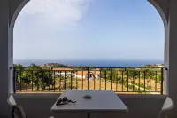 LUZIA AGRIRESORT - Piscina Panoramica e vista Mare a Capo Vaticano - con vista mare