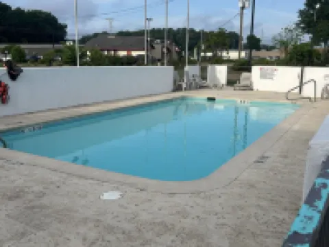 FairBridge Inn Express Natchez Hotels in Adams County