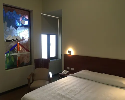 La Casa de Teresita Hotels near Triplets Bridge