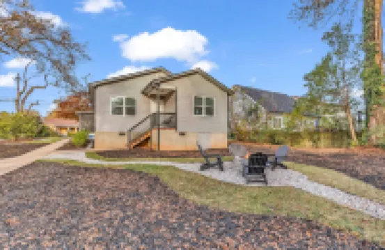 Charlotte Spacious 4Br Home