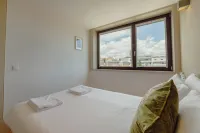 Legacy Oporto Design Apartment G by Vacationy
