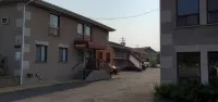Motel Falcon Hotel a Saint-Hubert