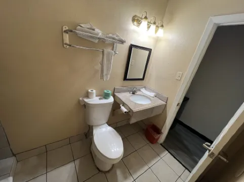 Country Inn-Giddings