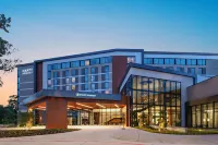 Hyatt Regency Conroe Hotels near The Farmhouse