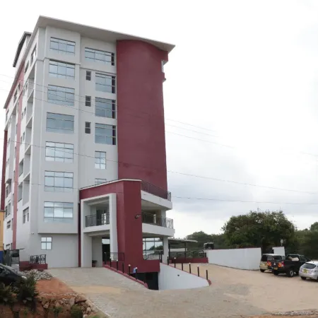 Paraiso Gardens Hotel Wote Town
