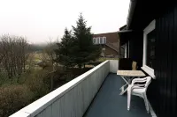 Unique Location - Bodanes - Hoydalar - 6 BR Villa Hotels in Hoyvik