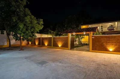 La Meadow Villa - 5 BR with Private Pool Hotels in 