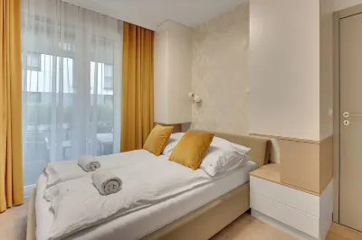 Tre Mare z ogrodem - By the sea by GA Hotel di 