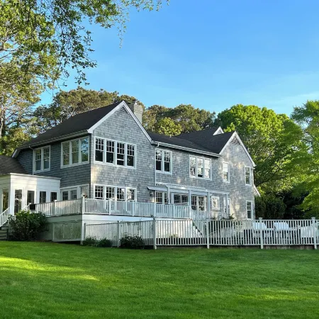 Head of Pond House