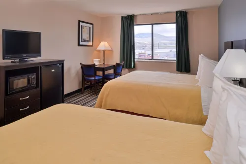 Wingate by Wyndham Beaver I-15