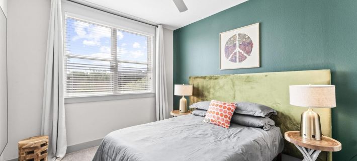 Luxe 1Br King Suite Close to Downtown w Fast Wifi Ξενοδοχεία στην πόλη Montopolis
