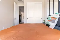 Forget your worries in this spacious and serene space.