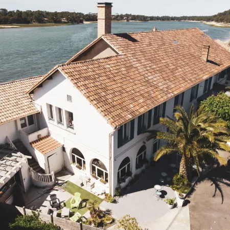 Le Relais du Lac