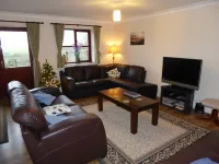 Set In The Cornish Countryside, Ideal Location For Exploring all of Cornwall