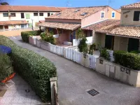 Quiet holiday home, between the beach and the natural park, Hotels near Camping Paradis Soleil d'Oc