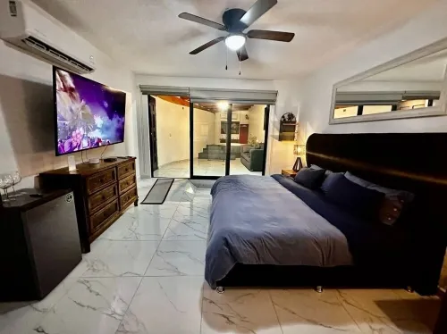 Villa Luna Puerto Vallarta | Private 6-Suite Villa for 20 Guests  -  Casas de vacaciones